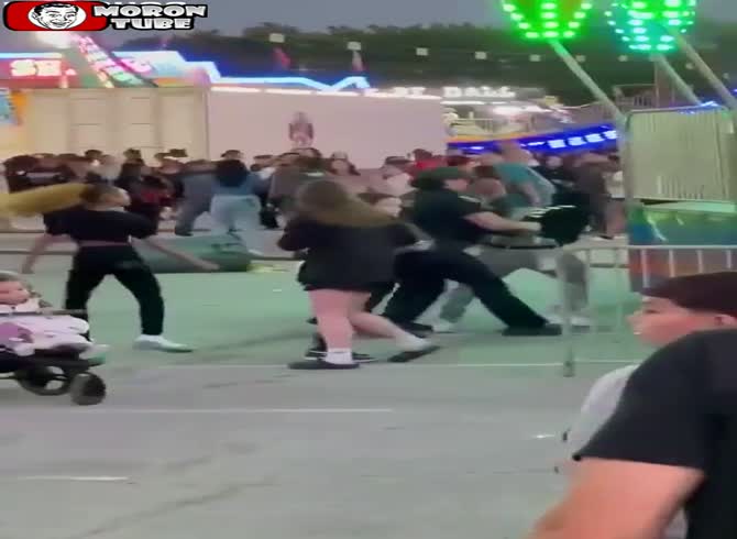Video :After too much violence, Chicago cancels the Armed Forces Carnival